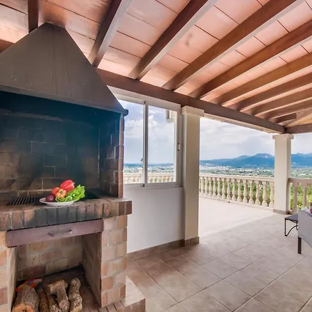 With Panaromic Views In Mallorca Hébergement de vacances